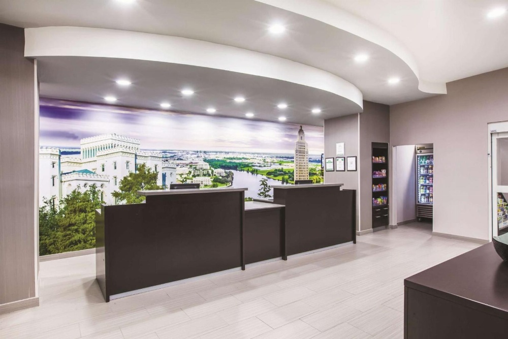 La Quinta Inn & Suites by Wyndham Baton Rouge Denham Springs